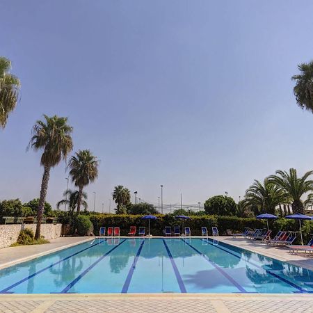I Giardini Di Atena Aparthotel Merine Esterno foto